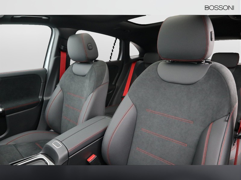 7 - AMG GLA amg 35 premium plus amg 4matic 8g-dct