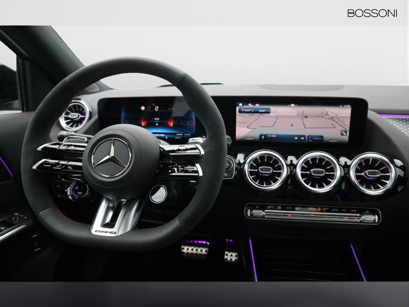 13 - AMG GLA amg 35 premium plus amg 4matic 8g-dct