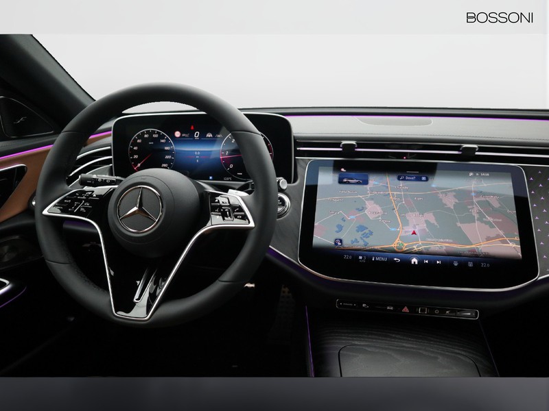 13 - Mercedes Classe E station wagon all-terrain 220 d premium 4matic 9g-tronic