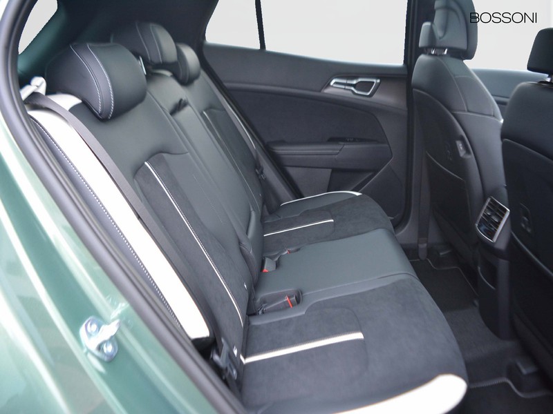 7 - Kia Sportage 1.6 crdi mhev gt-line sunroof pack dct7