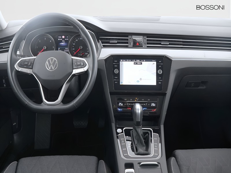 7 - Volkswagen Passat variant 2.0 tdi scr evo 150cv business dsg
