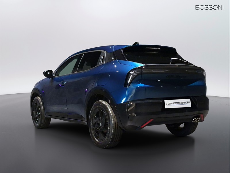 7 - Alfa Romeo Junior 1.2 hybrid 145cv ibrida edct6