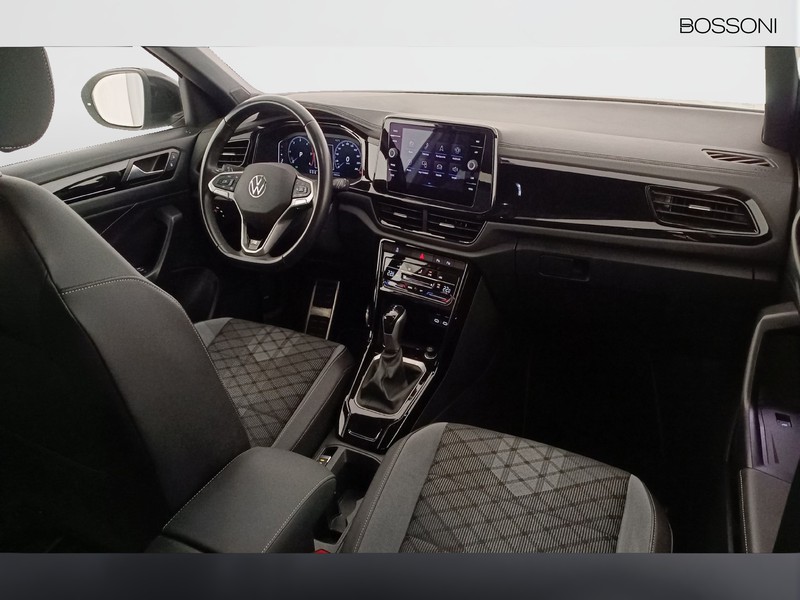 7 - Volkswagen T-Roc 2.0 tdi scr 150cv r line dsg