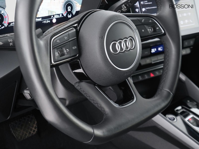 25 - Audi A3 allstreet 2.0 tdi 150cv business advanced s tronic