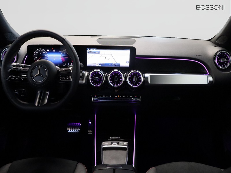 13 - Mercedes GLB 200 d amg line premium 4matic 8g-dct