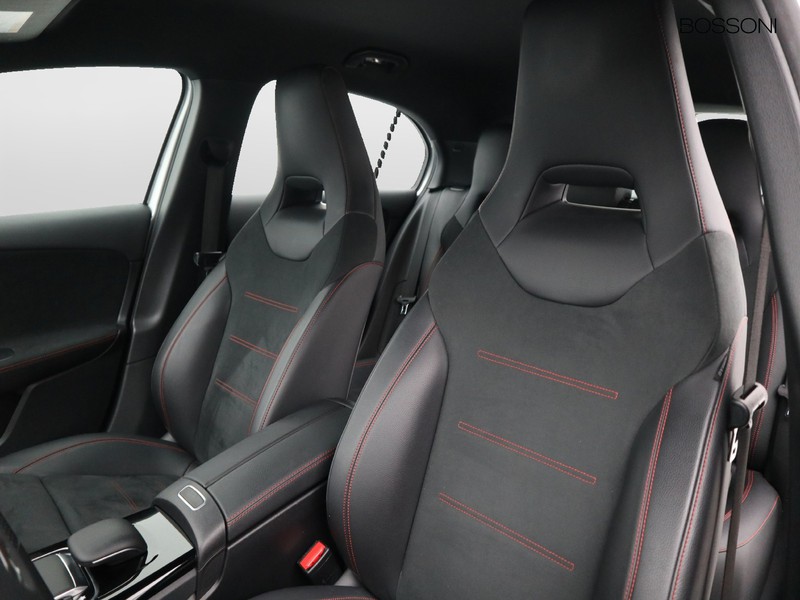 7 - Mercedes Classe A 200 premium 7g-dct