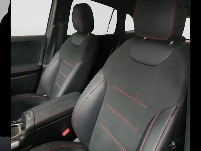 7 - Mercedes GLA 200 d amg line advanced plus 8g-dct