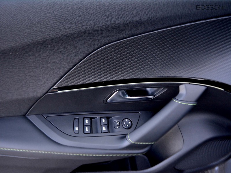 13 - Peugeot 2008 1.2 puretech 130cv gt eat8 s&s