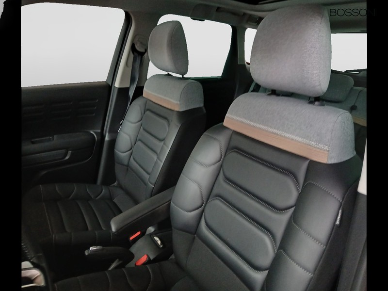 7 - Citroen C3 Aircross 1.5 bluehdi 110cv shine pack s&s