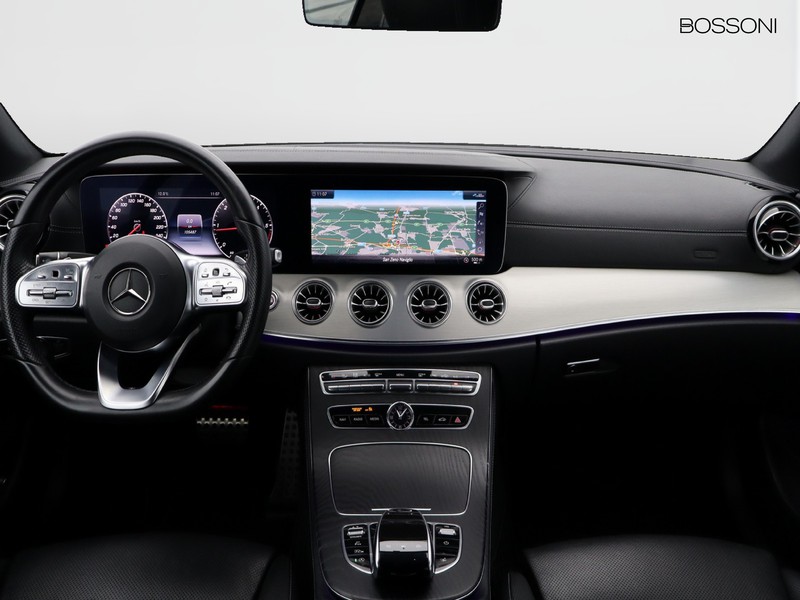 13 - Mercedes Classe E coupe 220 premium 4matic 9g-tronic plus