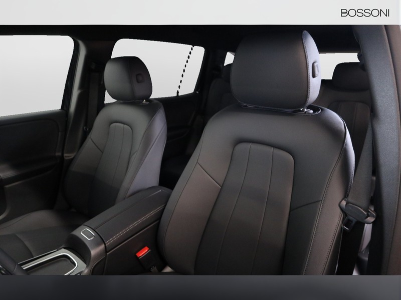 7 - Mercedes EQB 250+ progressive advanced