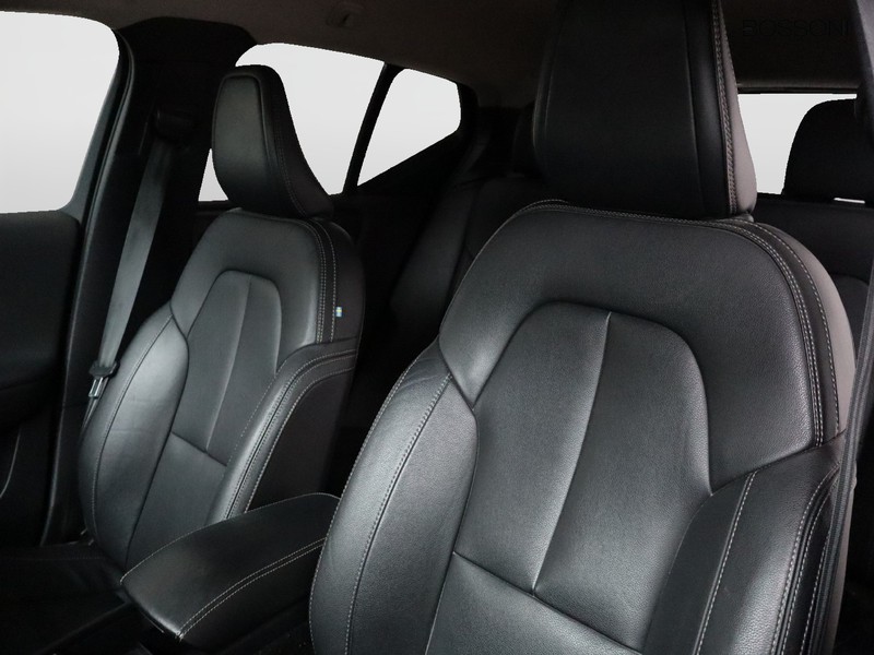 7 - Volvo XC40 1.5 t4 recharge plug-in-hybrid inscription geartronic my21