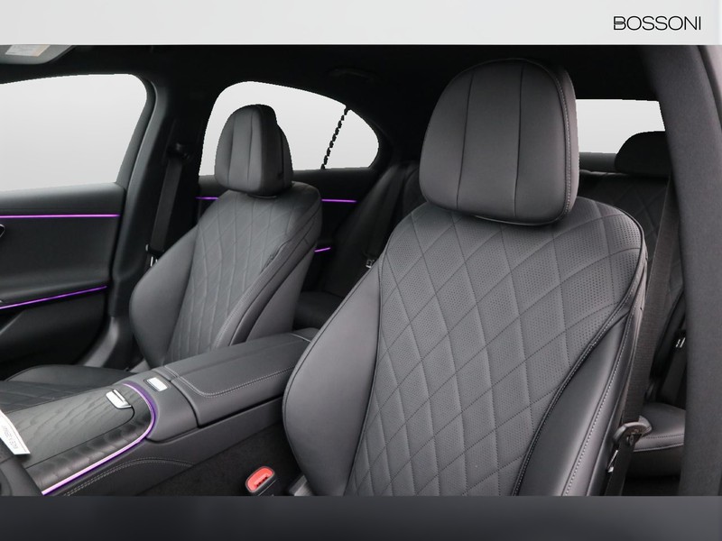 7 - Mercedes Classe E berlina 220 d amg line premium 4matic 9g-tronic