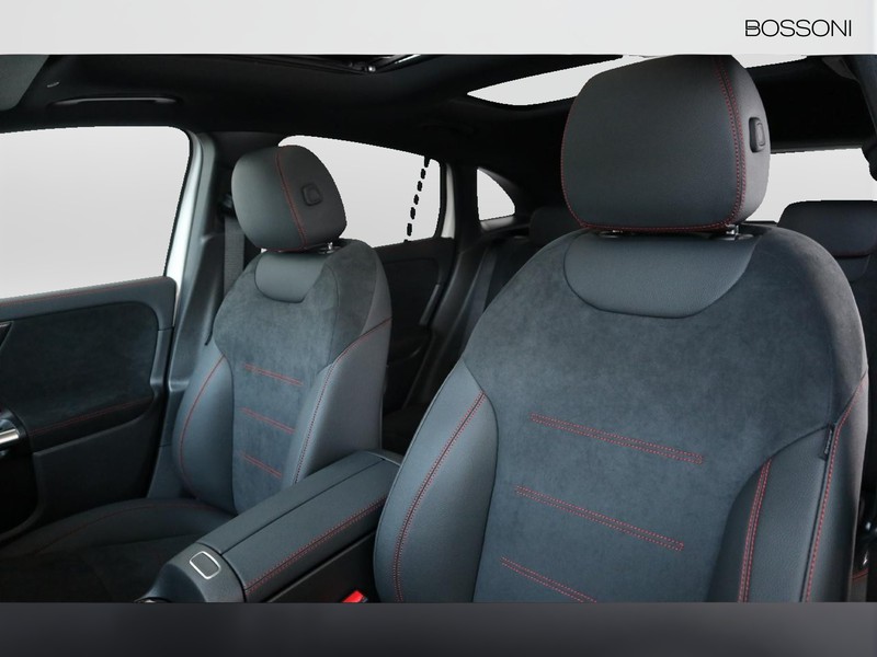 7 - Mercedes GLA 200 d amg line premium 4matic 8g-dct