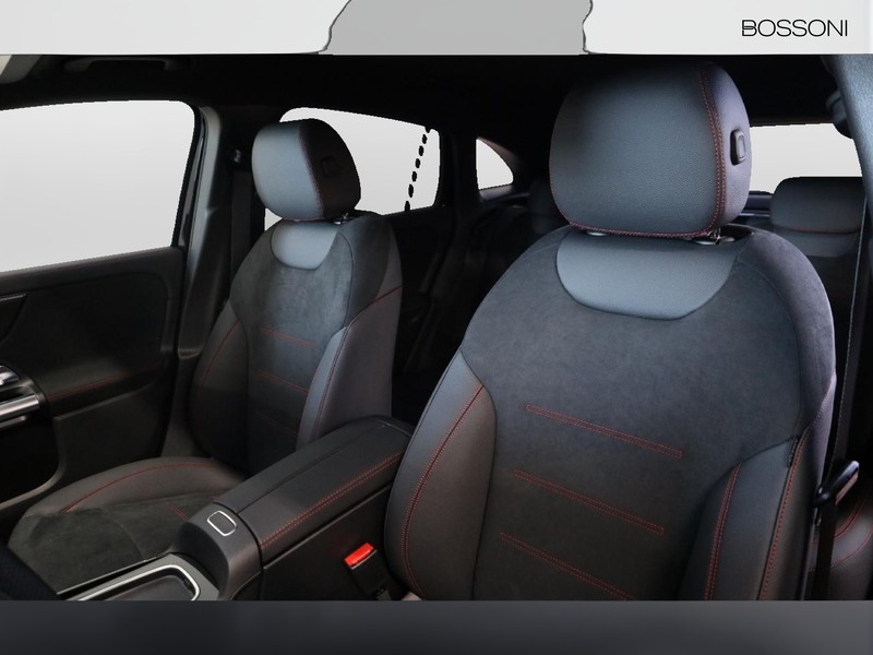 7 - Mercedes GLA 200 d amg line premium 4matic 8g-dct