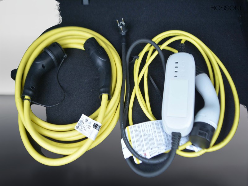 13 - Volkswagen ID.3 58 kwh pro performance