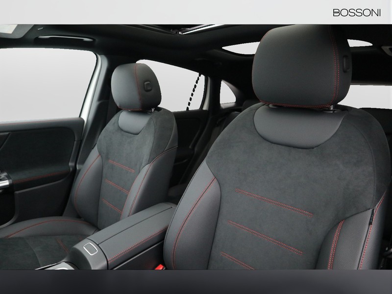 7 - Mercedes GLA 200 d amg line premium 4matic 8g-dct