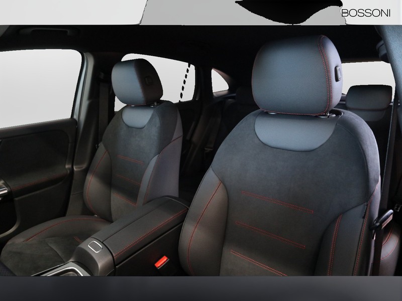 7 - Mercedes GLA 200 d amg line premium 8g-dct