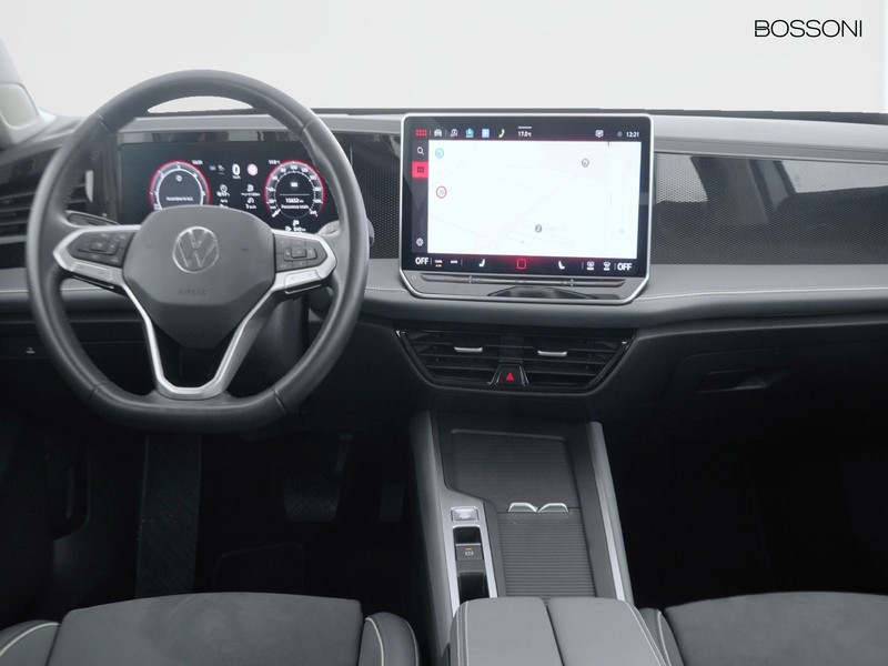 7 - Volkswagen Passat 2.0 tdi scr evo 150cv business dsg