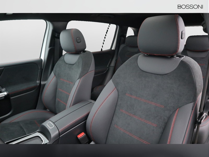 7 - Mercedes GLB 200 d amg line premium 4matic 8g-dct