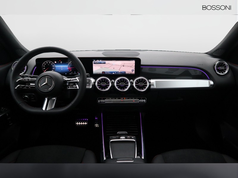 13 - Mercedes GLB 200 d amg line premium 4matic 8g-dct