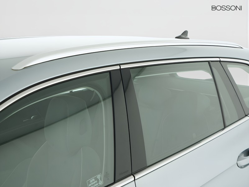 37 - Volkswagen Passat 2.0 tdi scr evo 150cv business dsg