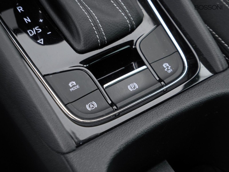 25 - Skoda Karoq 1.5 tsi act sportline dsg