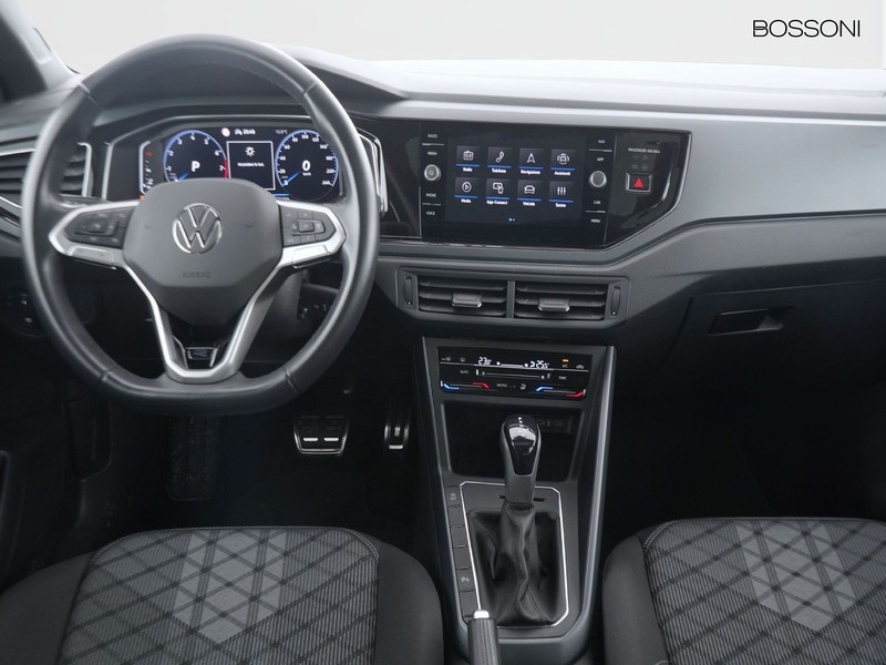 7 - Volkswagen Taigo 1.0 tsi 115cv r-line dsg