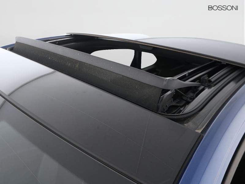 37 - Volkswagen Taigo 1.0 tsi 115cv r-line dsg