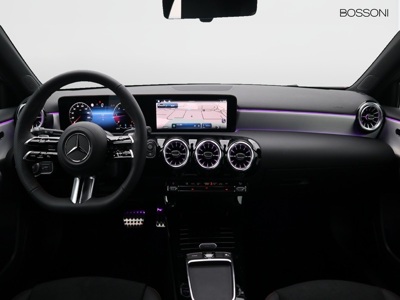 13 - Mercedes Classe A 200 d amg line advanced plus speedshift dct amg 8g