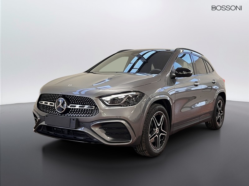 1 - Mercedes GLA 200 d amg line premium 4matic 8g-dct