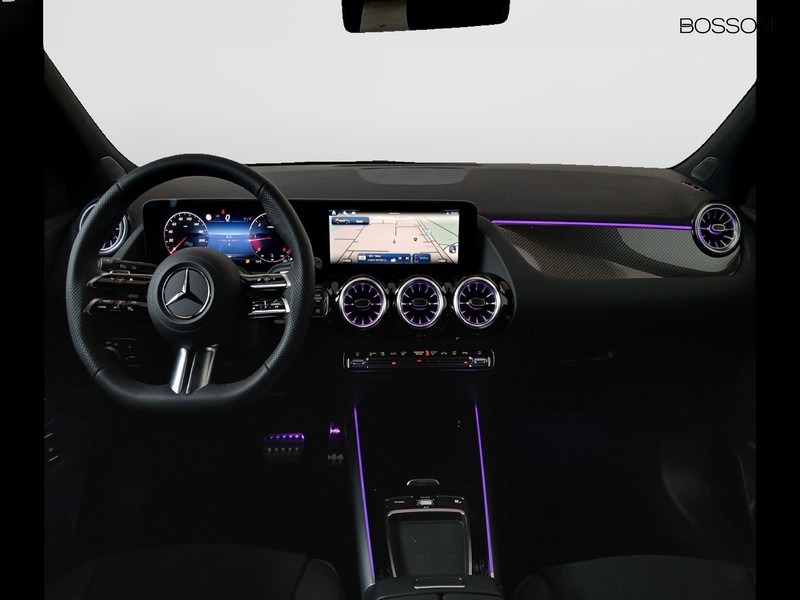 13 - Mercedes GLA 200 d amg line premium 4matic 8g-dct