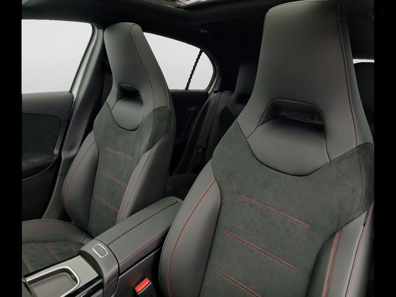 7 - Mercedes Classe A 180 d amg line extra speedshift dct amg 8g