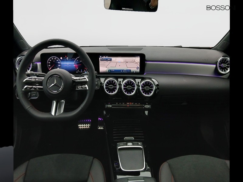 13 - Mercedes Classe A 180 d amg line extra speedshift dct amg 8g