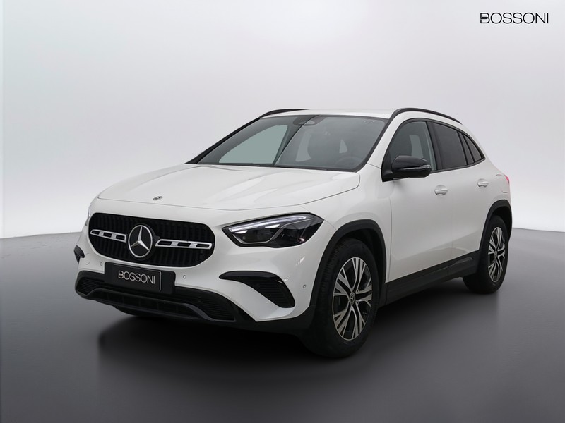 1 - Mercedes GLA 180 d progressive advanced 8g-dct