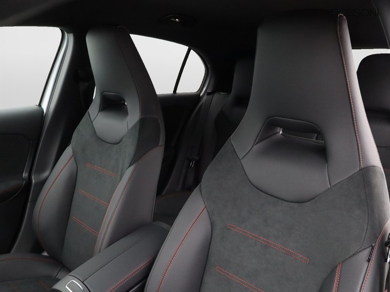 7 - Mercedes Classe A 180 d amg line extra speedshift dct amg 8g