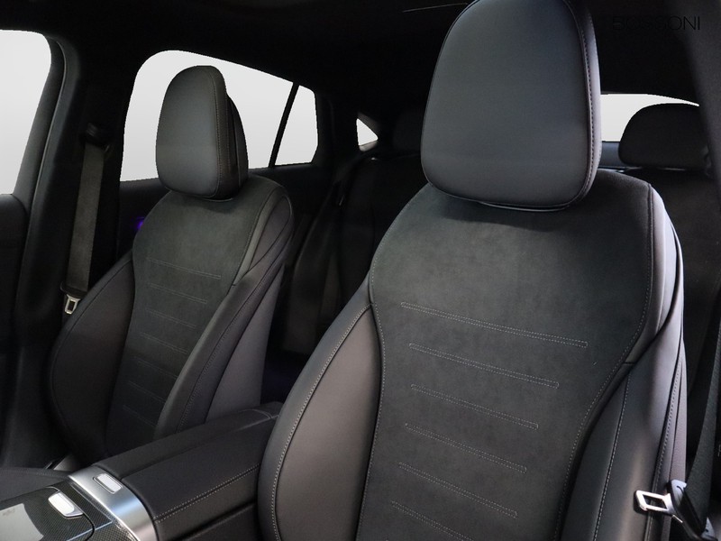 7 - Mercedes GLC coupe 220 d amg line premium 4matic 9g-tronic