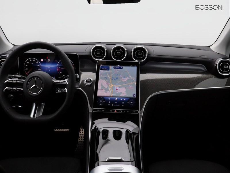 13 - Mercedes GLC coupe 220 d amg line advanced 4matic 9g-tronic