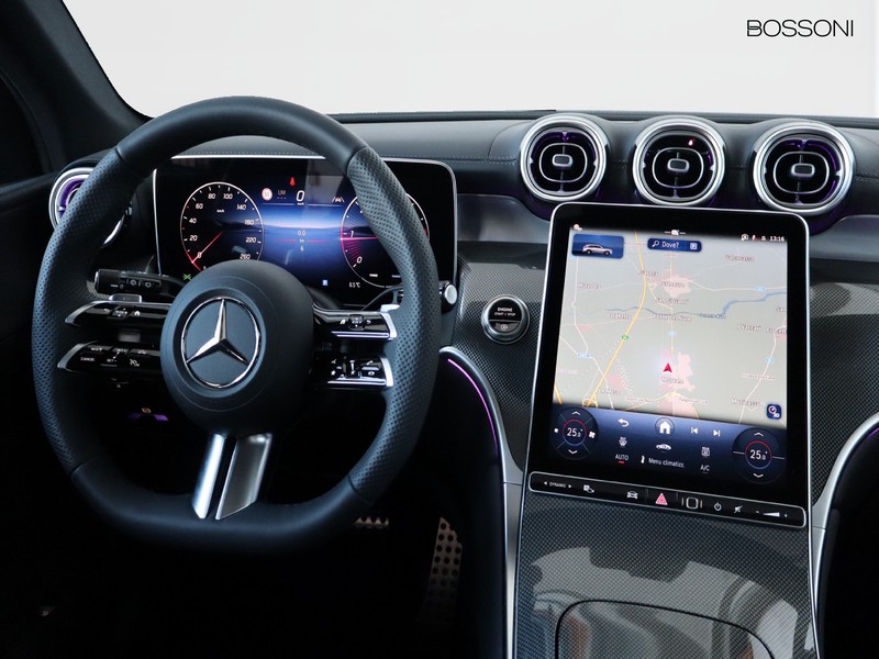 13 - Mercedes GLC suv 300 d amg line premium 4matic 9g-tronic