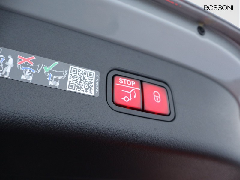 19 - Mercedes GLC suv 300 d amg line premium 4matic 9g-tronic