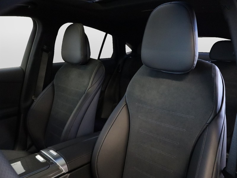 7 - Mercedes GLC coupe 300 d amg line premium 4matic 9g-tronic