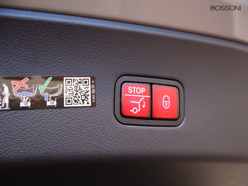 19 - Mercedes GLC coupe 300 d amg line premium 4matic 9g-tronic