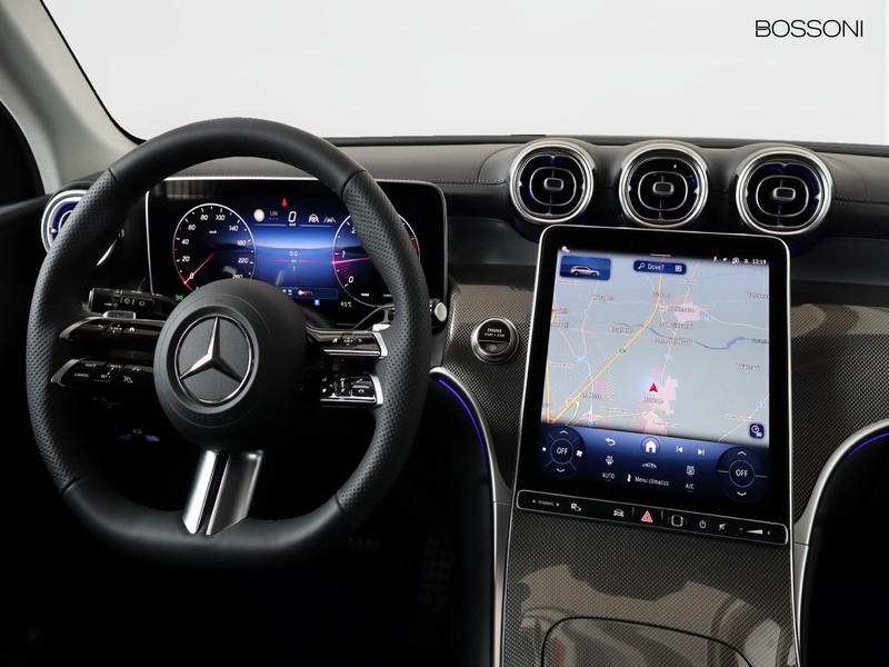 13 - Mercedes GLC suv 220 d amg line premium 4matic 9g-tronic