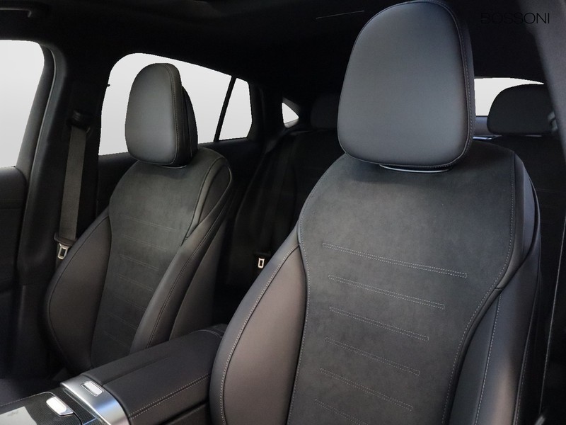 7 - Mercedes GLC coupe 220 d amg line premium 4matic 9g-tronic