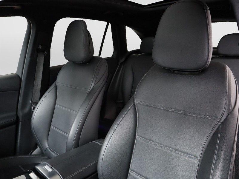 7 - Mercedes GLC suv 400 e premium plus 4matic 9g-tronic