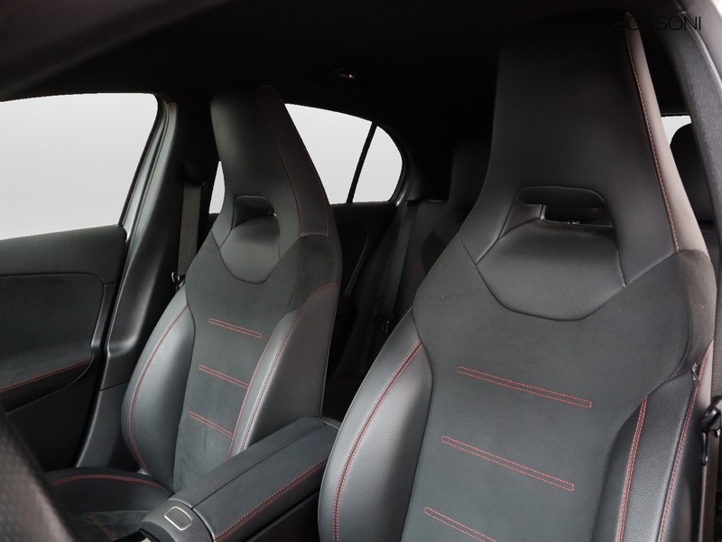 7 - Mercedes Classe A 200 d amg line premium plus speedshift dct amg 8g