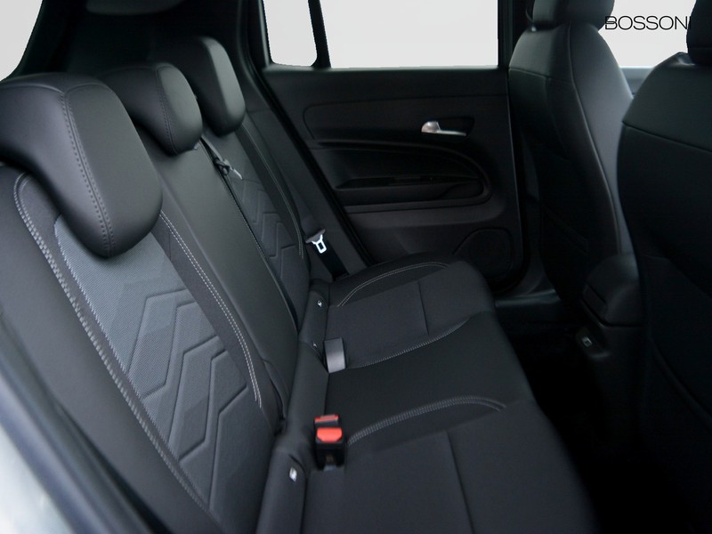 7 - Jeep Avenger 1.2 turbo e-hybrid mhev 110cv summit fwd edct6