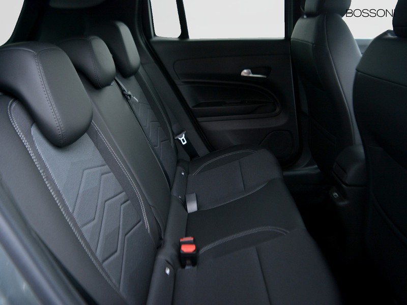 7 - Jeep Avenger 1.2 turbo e-hybrid mhev 110cv summit fwd edct6