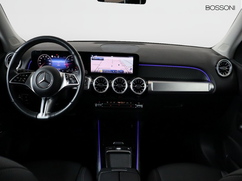 13 - Mercedes GLB 200 d progressive advanced plus 8g-dct