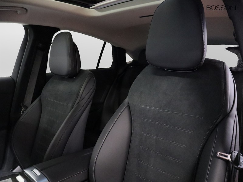 7 - Mercedes GLC coupe 220 d amg line premium 4matic 9g-tronic